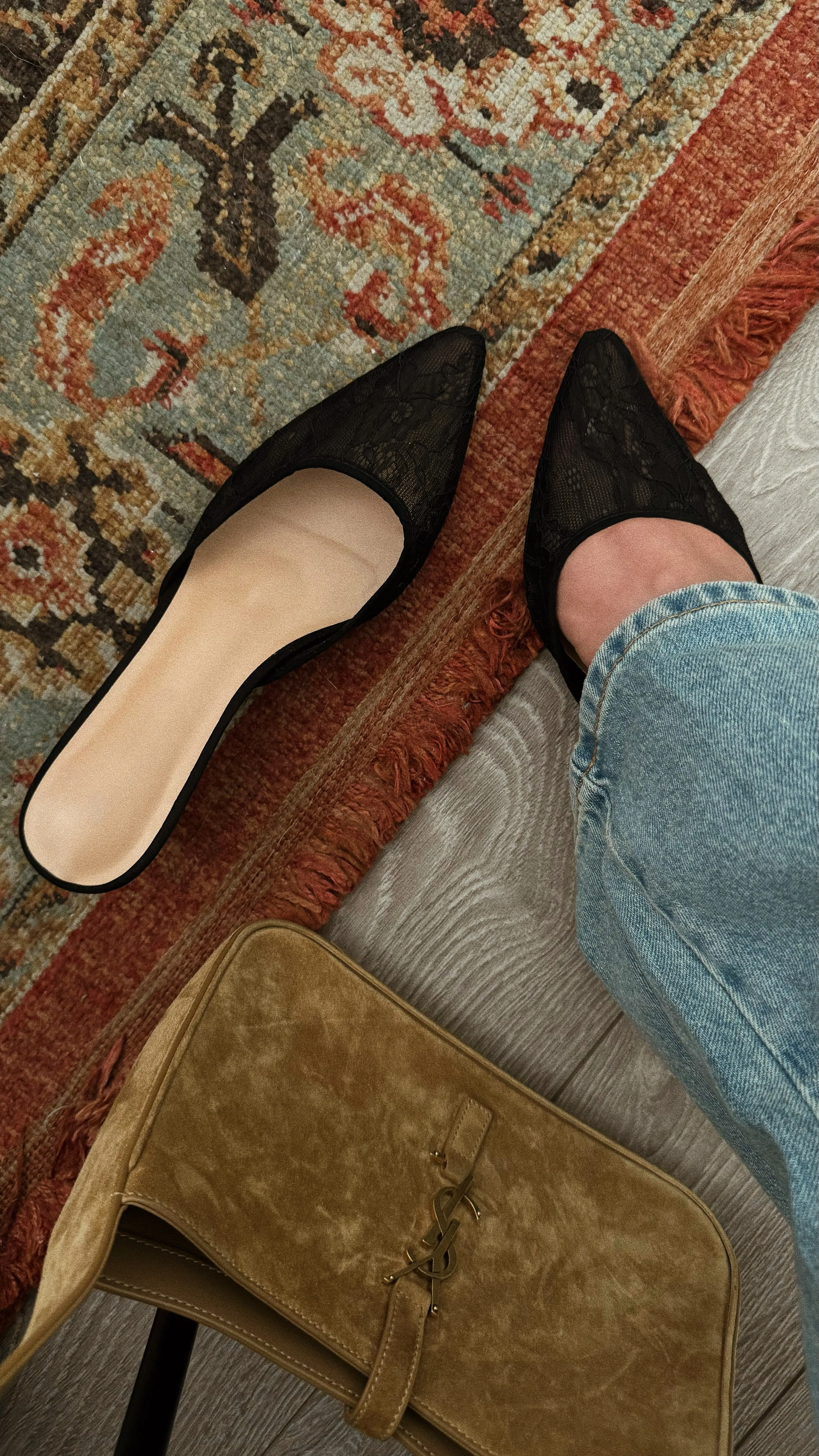 Madelyn Pointed Toe Mid Heel Mules - Black