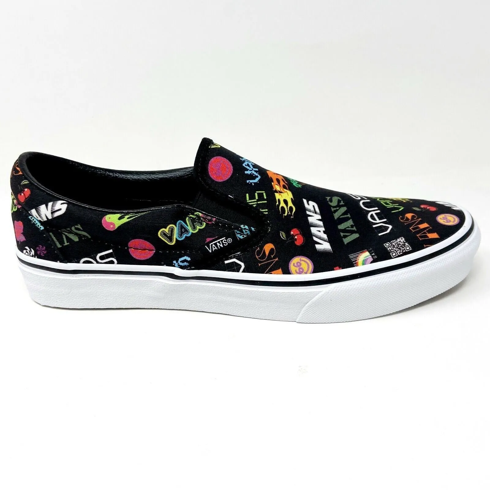 Vans Classic Slip On (Disruptive) Black True White Womens Casual Shoes