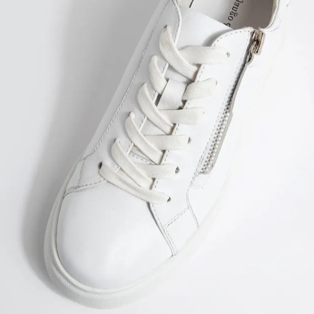 YURKE SNEAKER